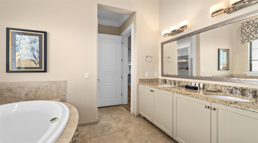 REUNION, Florida 34747, 8 Bedrooms Bedrooms, ,8 BathroomsBathrooms,Residential,For Sale,MUIRFIELD,0,MFRO6360429