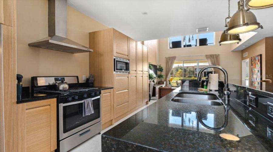 KISSIMMEE, Florida 34747, 4 Bedrooms Bedrooms, ,4 BathroomsBathrooms,Residential,For Sale,BRASILIA,0,MFRO6360687