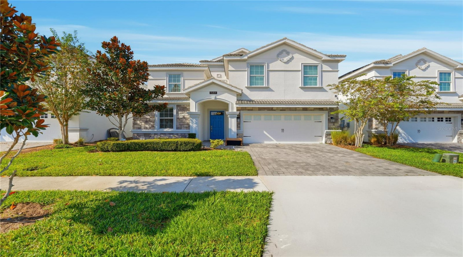 DAVENPORT, Florida 33896, 8 Bedrooms Bedrooms, ,5 BathroomsBathrooms,Residential,For Sale,SANDBAGGER,0,MFRO6357127