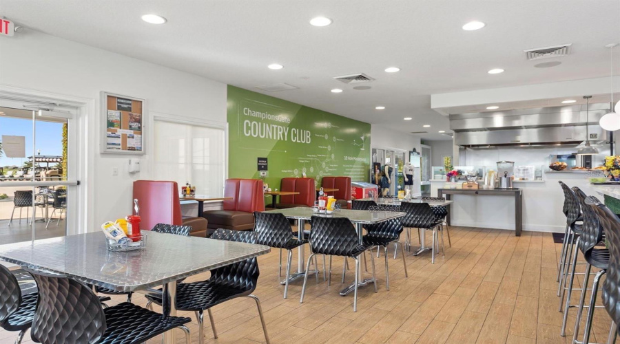 DAVENPORT, Florida 33896, 8 Bedrooms Bedrooms, ,5 BathroomsBathrooms,Residential,For Sale,SANDBAGGER,0,MFRO6357127