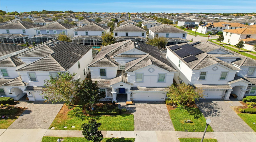 DAVENPORT, Florida 33896, 8 Bedrooms Bedrooms, ,5 BathroomsBathrooms,Residential,For Sale,SANDBAGGER,0,MFRO6357127