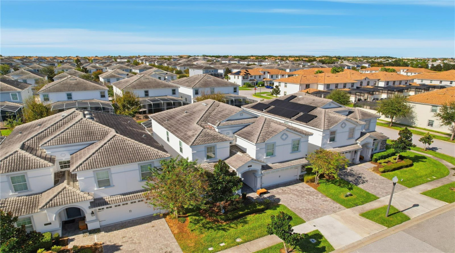 DAVENPORT, Florida 33896, 8 Bedrooms Bedrooms, ,5 BathroomsBathrooms,Residential,For Sale,SANDBAGGER,0,MFRO6357127