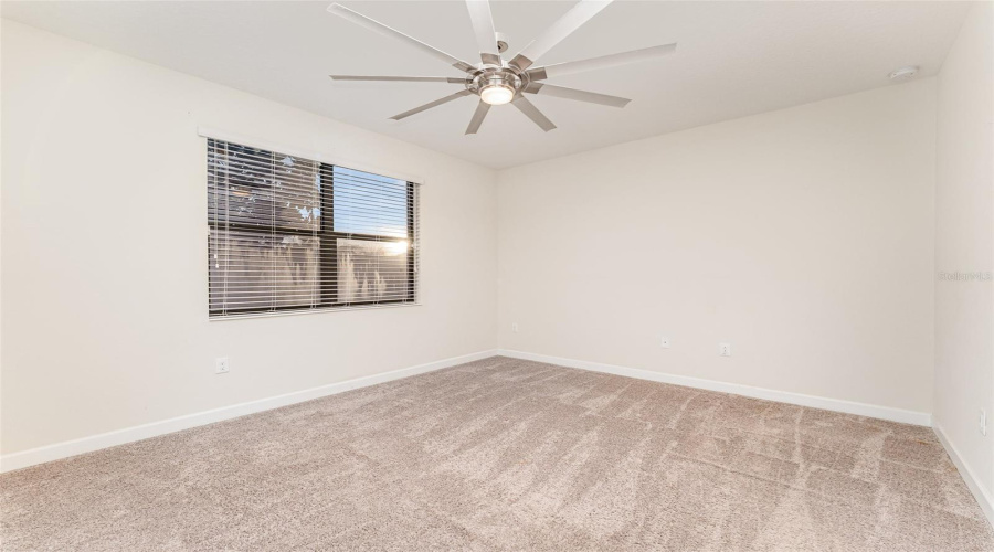 DAVENPORT, Florida 33896, 2 Bedrooms Bedrooms, ,2 BathroomsBathrooms,Residential,For Sale,AZALEA SANDS,0,MFRTB8447620