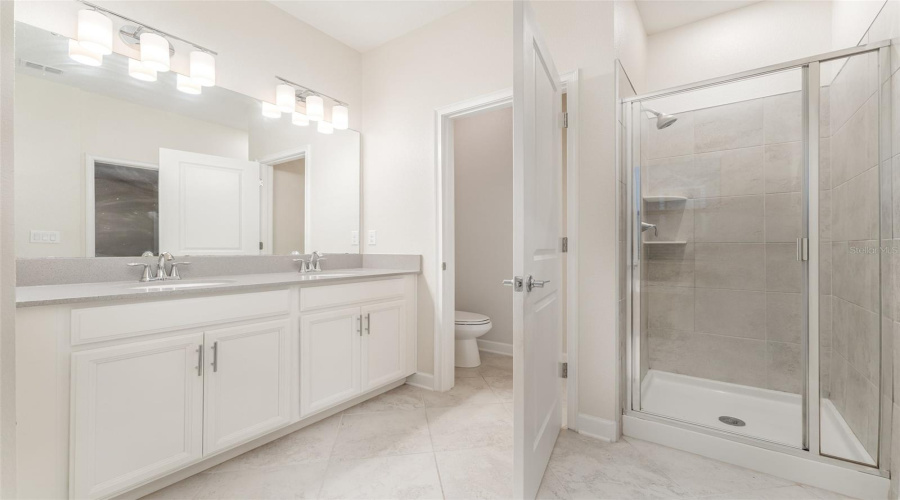 DAVENPORT, Florida 33896, 2 Bedrooms Bedrooms, ,2 BathroomsBathrooms,Residential,For Sale,AZALEA SANDS,0,MFRTB8447620