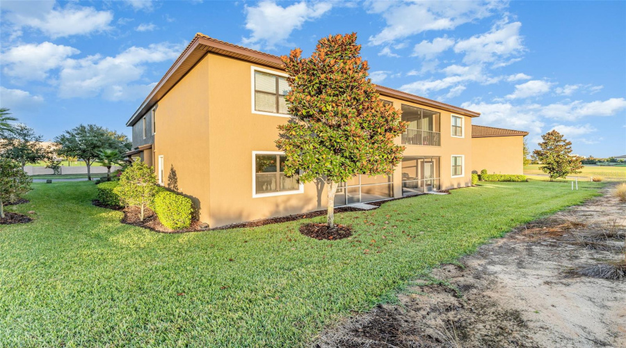 DAVENPORT, Florida 33896, 2 Bedrooms Bedrooms, ,2 BathroomsBathrooms,Residential,For Sale,AZALEA SANDS,0,MFRTB8447620