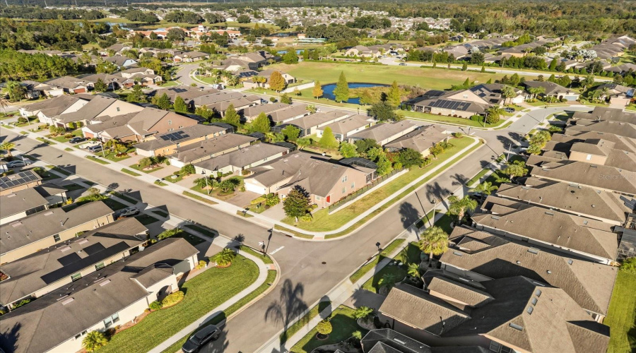 DAVENPORT, Florida 33837, 2 Bedrooms Bedrooms, ,2 BathroomsBathrooms,Residential,For Sale,PAMPLONA,0,MFRO6358701