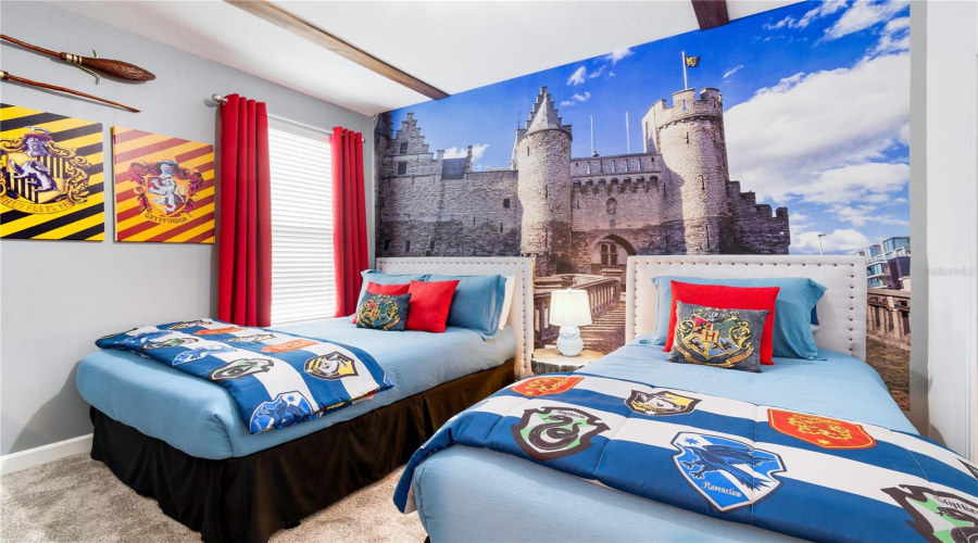 KISSIMMEE, Florida 34746, 6 Bedrooms Bedrooms, ,5 BathroomsBathrooms,Residential,For Sale,PROTAGONIST,0,MFRO6314857