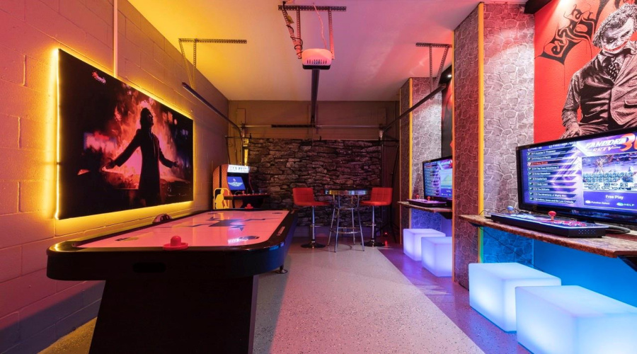 KISSIMMEE, Florida 34746, 6 Bedrooms Bedrooms, ,5 BathroomsBathrooms,Residential,For Sale,PROTAGONIST,0,MFRO6314857