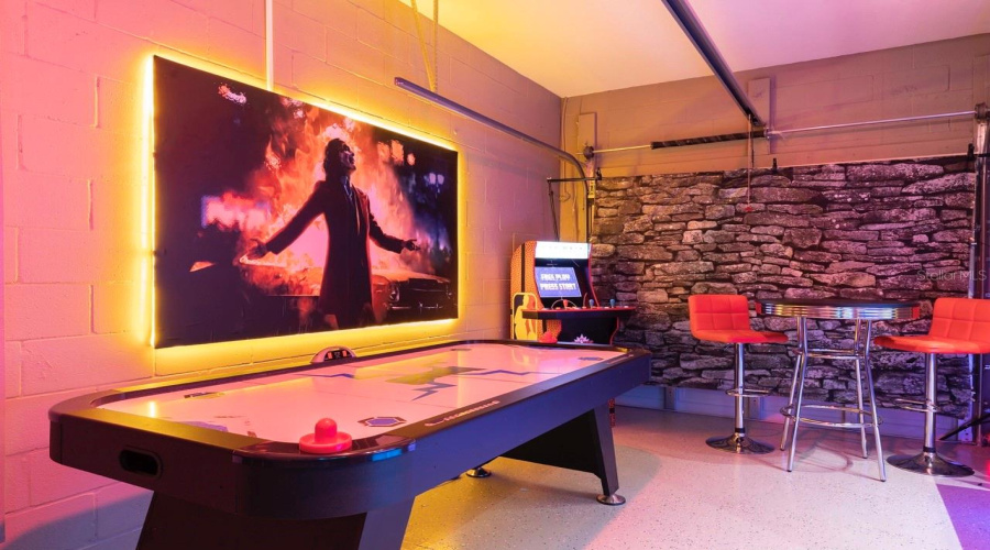 KISSIMMEE, Florida 34746, 6 Bedrooms Bedrooms, ,5 BathroomsBathrooms,Residential,For Sale,PROTAGONIST,0,MFRO6314857