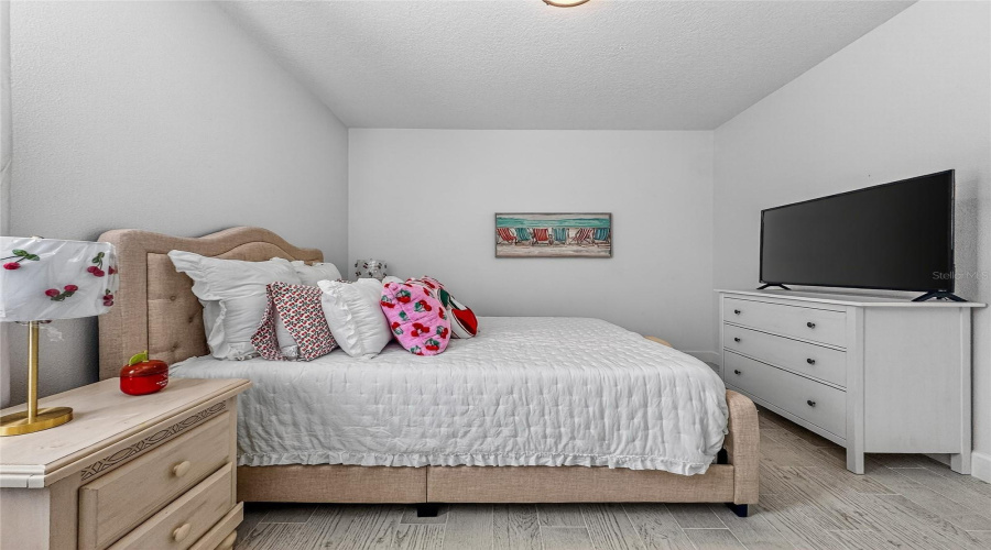 DAVENPORT, Florida 33897, 4 Bedrooms Bedrooms, ,3 BathroomsBathrooms,Residential,For Sale,CALABAY PARC,0,MFRS5138402