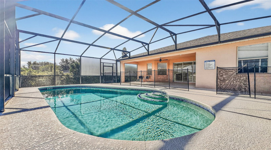 DAVENPORT, Florida 33897, 4 Bedrooms Bedrooms, ,3 BathroomsBathrooms,Residential,For Sale,CALABAY PARC,0,MFRS5138402