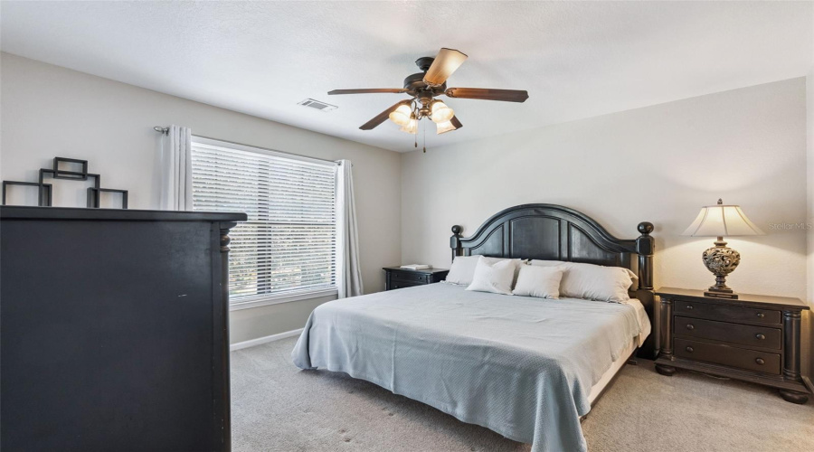 DAVENPORT, Florida 33897, 4 Bedrooms Bedrooms, ,3 BathroomsBathrooms,Residential,For Sale,CHARO,0,MFRS5138554