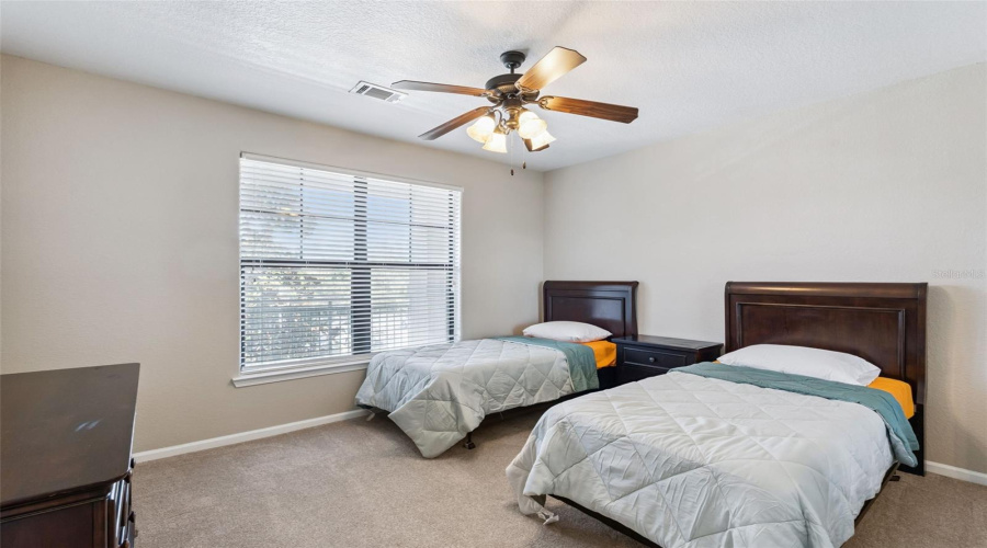 DAVENPORT, Florida 33897, 4 Bedrooms Bedrooms, ,3 BathroomsBathrooms,Residential,For Sale,CHARO,0,MFRS5138554