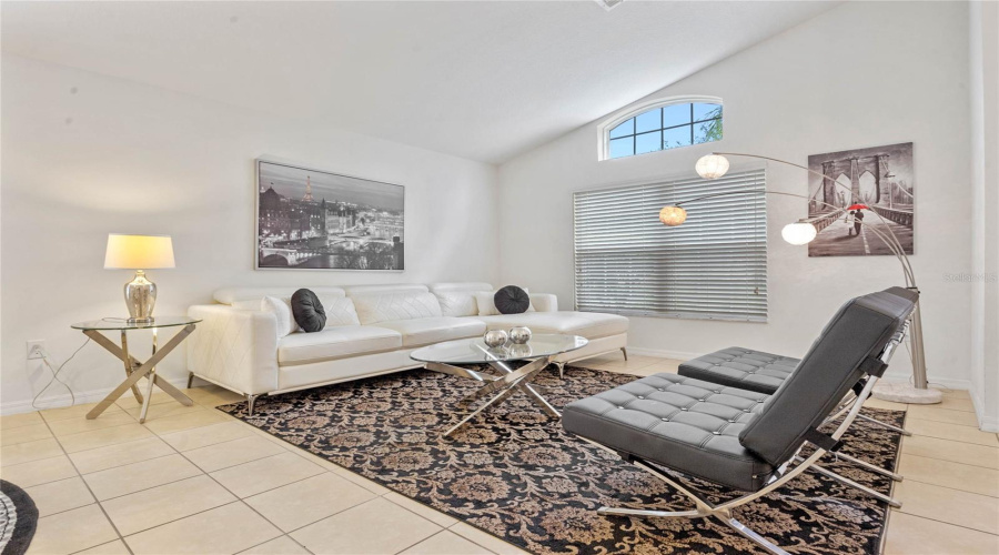 Entrance Living Room