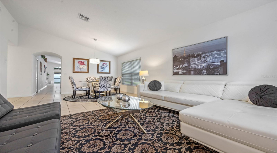 KISSIMMEE, Florida 34746, 4 Bedrooms Bedrooms, ,2 BathroomsBathrooms,Residential,For Sale,DHARMA,0,MFRO6360825