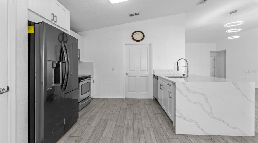 DAVENPORT, Florida 33896, 3 Bedrooms Bedrooms, ,3 BathroomsBathrooms,Residential,For Sale,RESERVE,0,MFRS5138497