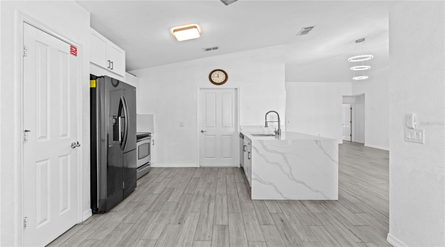 DAVENPORT, Florida 33896, 3 Bedrooms Bedrooms, ,3 BathroomsBathrooms,Residential,For Sale,RESERVE,0,MFRS5138497