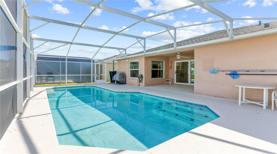 DAVENPORT, Florida 33896, 3 Bedrooms Bedrooms, ,3 BathroomsBathrooms,Residential,For Sale,RESERVE,0,MFRS5138497