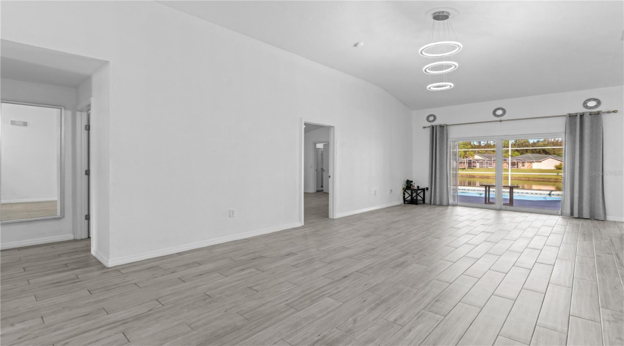 DAVENPORT, Florida 33896, 3 Bedrooms Bedrooms, ,3 BathroomsBathrooms,Residential,For Sale,RESERVE,0,MFRS5138497