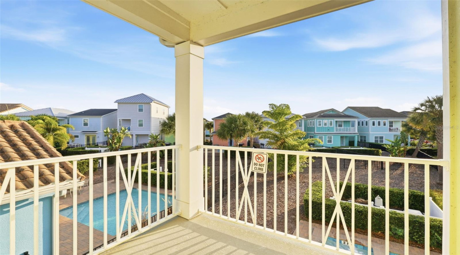 KISSIMMEE, Florida 34747, 5 Bedrooms Bedrooms, ,5 BathroomsBathrooms,Residential,For Sale,KNEE DEEP,0,MFRO6360849