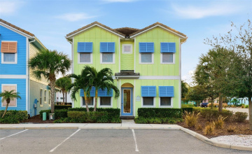 KISSIMMEE, Florida 34747, 5 Bedrooms Bedrooms, ,5 BathroomsBathrooms,Residential,For Sale,KNEE DEEP,0,MFRO6360849