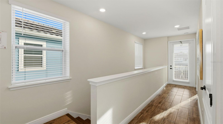 KISSIMMEE, Florida 34747, 5 Bedrooms Bedrooms, ,5 BathroomsBathrooms,Residential,For Sale,KNEE DEEP,0,MFRO6360849