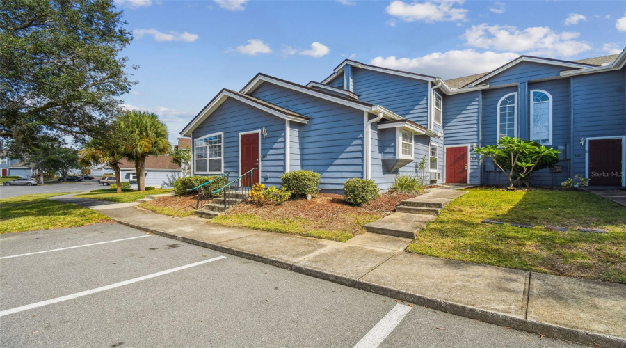 DAVENPORT, Florida 33897, 4 Bedrooms Bedrooms, ,3 BathroomsBathrooms,Residential,For Sale,CARIBBEAN,0,MFRTB8442756