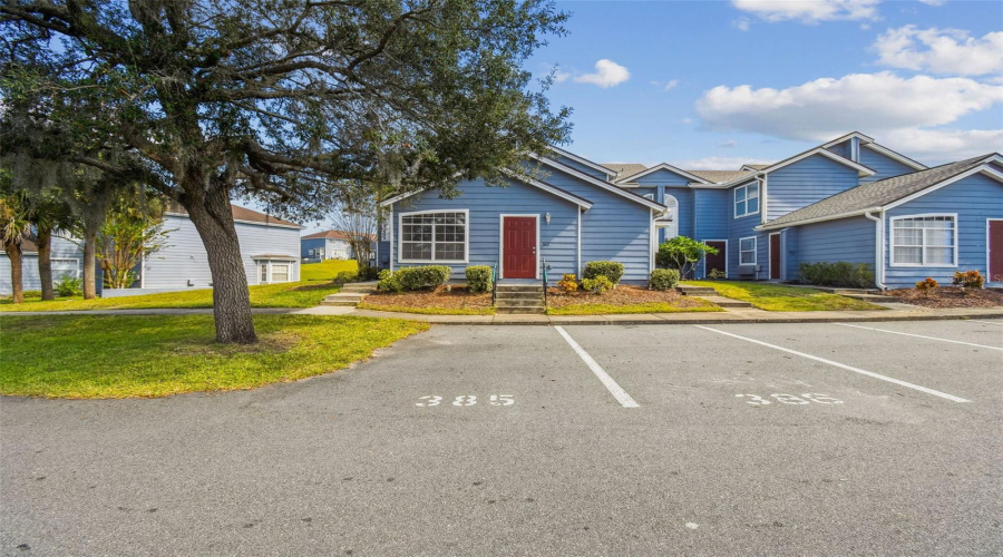 DAVENPORT, Florida 33897, 4 Bedrooms Bedrooms, ,3 BathroomsBathrooms,Residential,For Sale,CARIBBEAN,0,MFRTB8442756