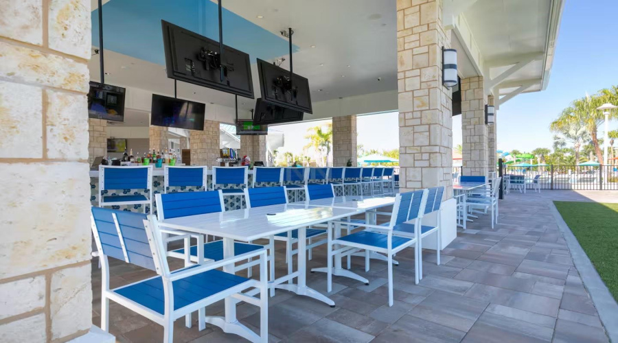 DAVENPORT, Florida 33897, 7 Bedrooms Bedrooms, ,5 BathroomsBathrooms,Residential,For Sale,KONA,0,MFRO6264499