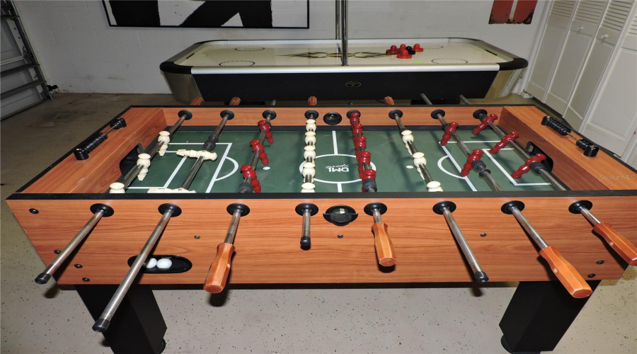 DAVENPORT, Florida 33896, 4 Bedrooms Bedrooms, ,3 BathroomsBathrooms,Residential,For Sale,HENLEY,0,MFRO6360881