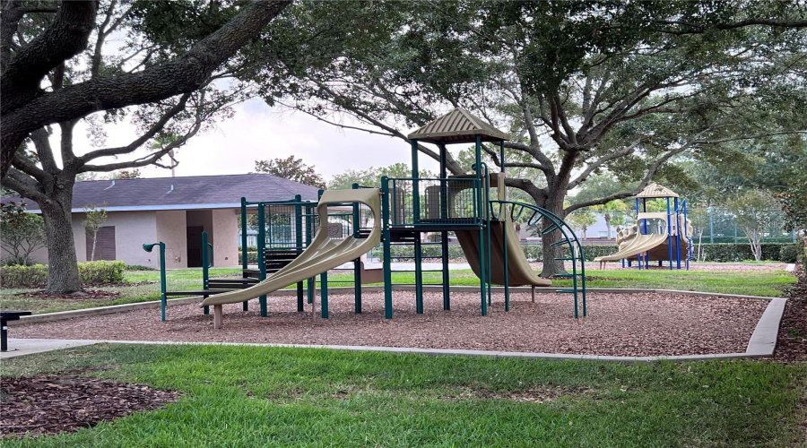 DAVENPORT, Florida 33896, 4 Bedrooms Bedrooms, ,3 BathroomsBathrooms,Residential,For Sale,HENLEY,0,MFRO6360881