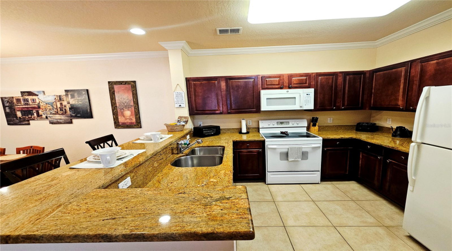 DAVENPORT, Florida 33896, 2 Bedrooms Bedrooms, ,2 BathroomsBathrooms,Residential,For Sale,TUSCANY,0,MFRTB8446555