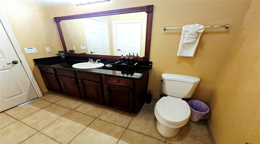 DAVENPORT, Florida 33896, 2 Bedrooms Bedrooms, ,2 BathroomsBathrooms,Residential,For Sale,TUSCANY,0,MFRTB8446555