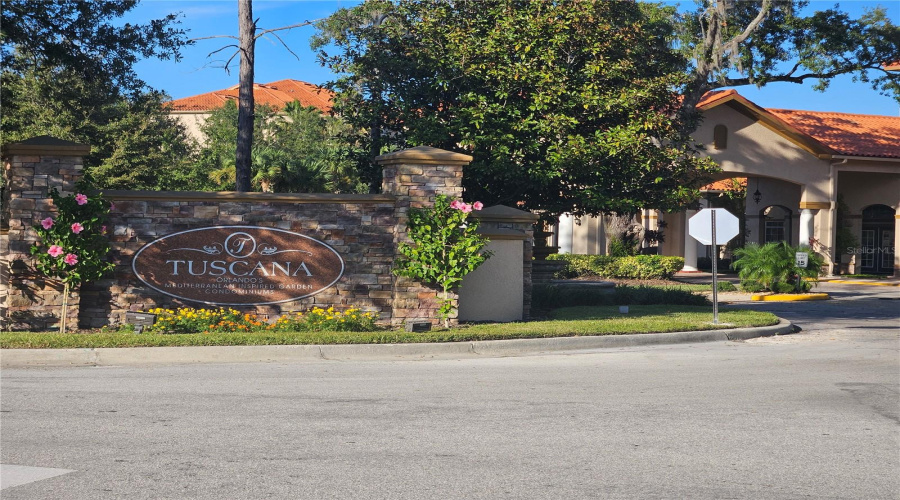 DAVENPORT, Florida 33896, 2 Bedrooms Bedrooms, ,2 BathroomsBathrooms,Residential,For Sale,TUSCANY,0,MFRTB8446555