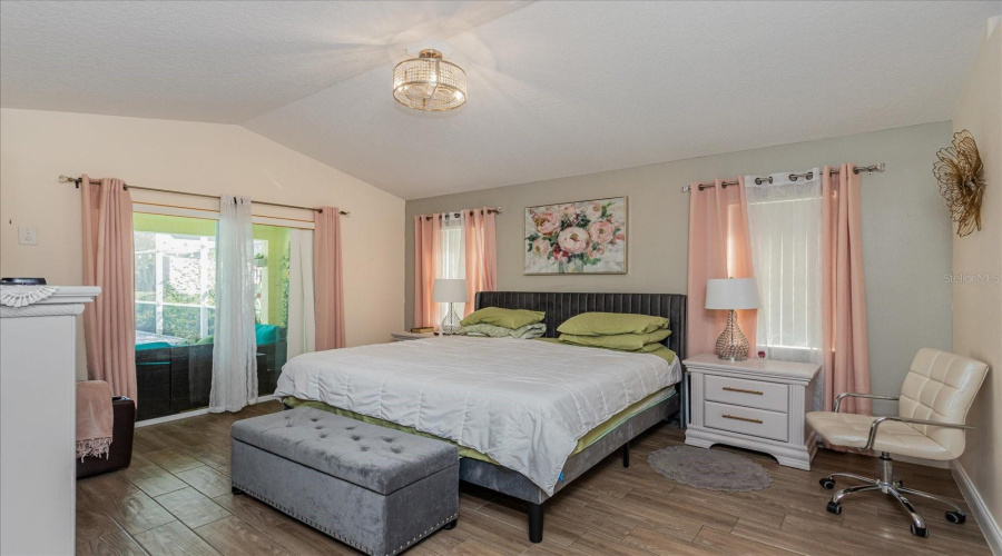 DAVENPORT, Florida 33897, 4 Bedrooms Bedrooms, ,3 BathroomsBathrooms,Residential,For Sale,BARBERA DR,0,MFRO6360957