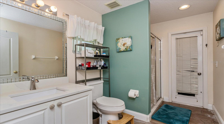 DAVENPORT, Florida 33897, 4 Bedrooms Bedrooms, ,3 BathroomsBathrooms,Residential,For Sale,BARBERA DR,0,MFRO6360957