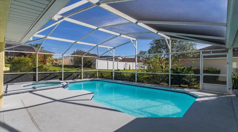 DAVENPORT, Florida 33897, 4 Bedrooms Bedrooms, ,3 BathroomsBathrooms,Residential,For Sale,BARBERA DR,0,MFRO6360957