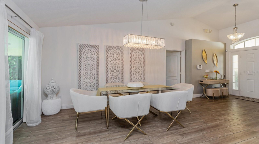 DAVENPORT, Florida 33897, 4 Bedrooms Bedrooms, ,3 BathroomsBathrooms,Residential,For Sale,BARBERA DR,0,MFRO6360957