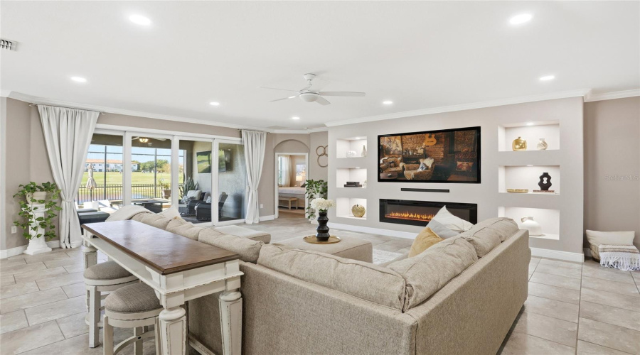 DAVENPORT, Florida 33837, 4 Bedrooms Bedrooms, ,3 BathroomsBathrooms,Residential,For Sale,NINA,0,MFRS5138605