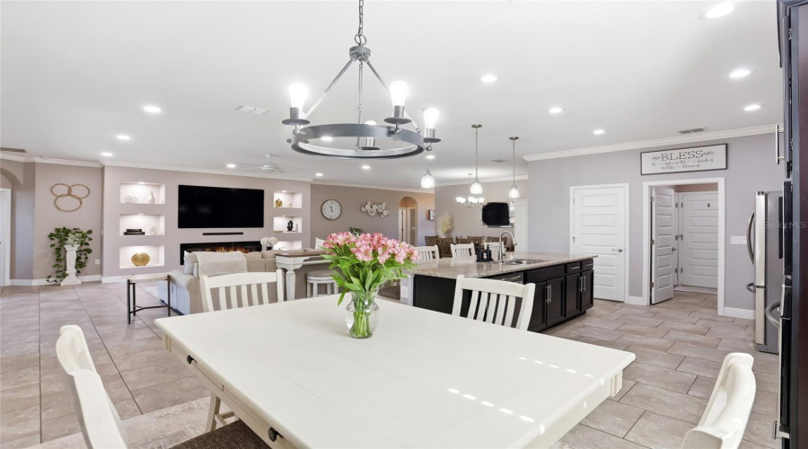 DAVENPORT, Florida 33837, 4 Bedrooms Bedrooms, ,3 BathroomsBathrooms,Residential,For Sale,NINA,0,MFRS5138605