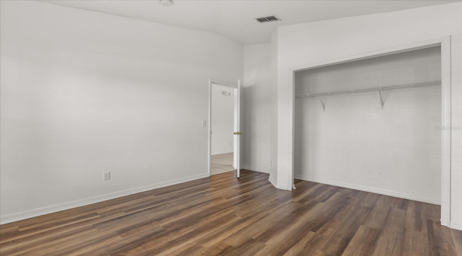 DAVENPORT, Florida 33897, 5 Bedrooms Bedrooms, ,3 BathroomsBathrooms,Residential,For Sale,HYPOLITA,0,MFRG5099749