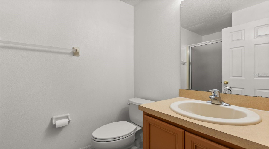 DAVENPORT, Florida 33897, 5 Bedrooms Bedrooms, ,3 BathroomsBathrooms,Residential,For Sale,HYPOLITA,0,MFRG5099749