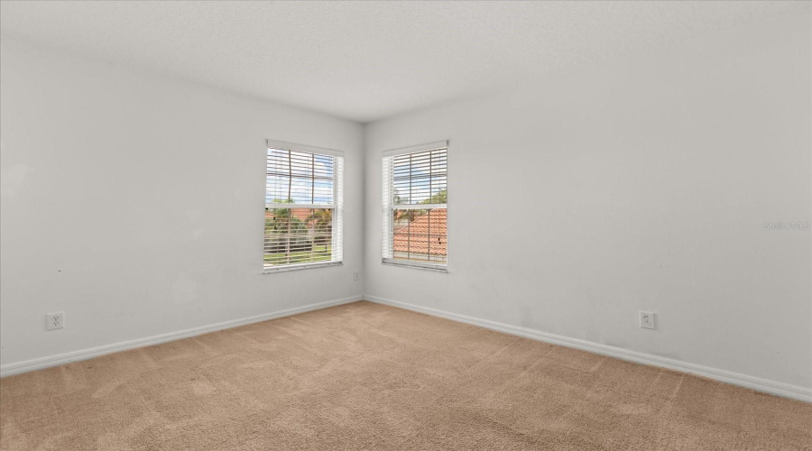 DAVENPORT, Florida 33897, 5 Bedrooms Bedrooms, ,3 BathroomsBathrooms,Residential,For Sale,HYPOLITA,0,MFRG5099749