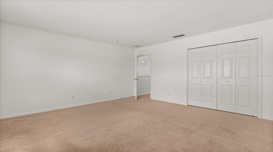 DAVENPORT, Florida 33897, 5 Bedrooms Bedrooms, ,3 BathroomsBathrooms,Residential,For Sale,HYPOLITA,0,MFRG5099749