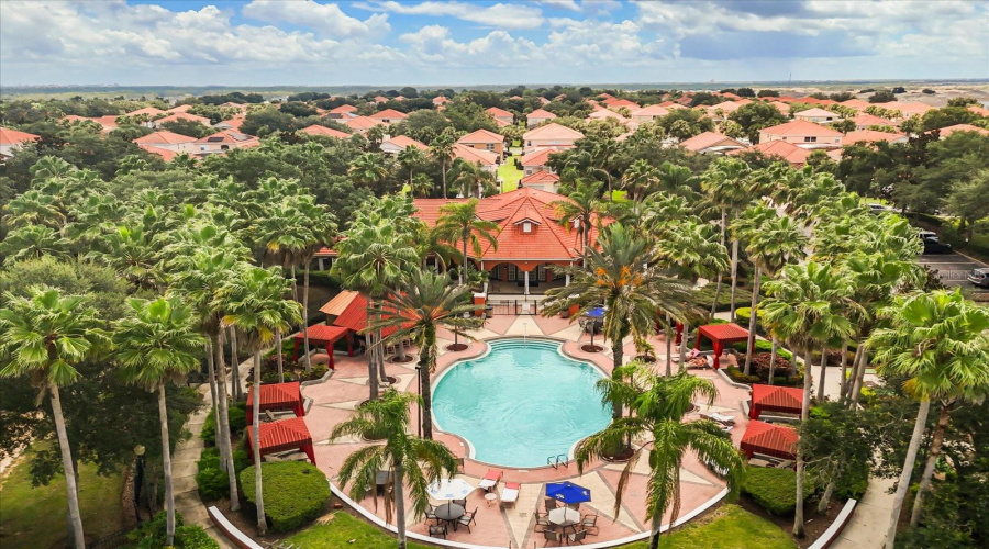 DAVENPORT, Florida 33897, 5 Bedrooms Bedrooms, ,3 BathroomsBathrooms,Residential,For Sale,HYPOLITA,0,MFRG5099749