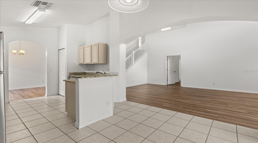 DAVENPORT, Florida 33897, 5 Bedrooms Bedrooms, ,3 BathroomsBathrooms,Residential,For Sale,HYPOLITA,0,MFRG5099749