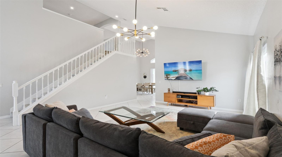 KISSIMMEE, Florida 34747, 6 Bedrooms Bedrooms, ,4 BathroomsBathrooms,Residential,For Sale,BLOOMING ALAMANDA,0,MFRS5136858