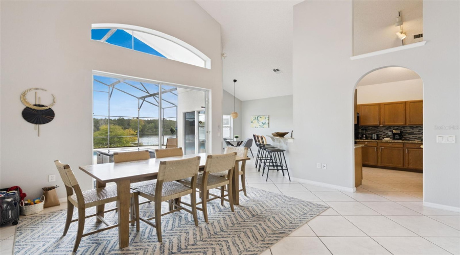 KISSIMMEE, Florida 34747, 6 Bedrooms Bedrooms, ,4 BathroomsBathrooms,Residential,For Sale,BLOOMING ALAMANDA,0,MFRS5136858