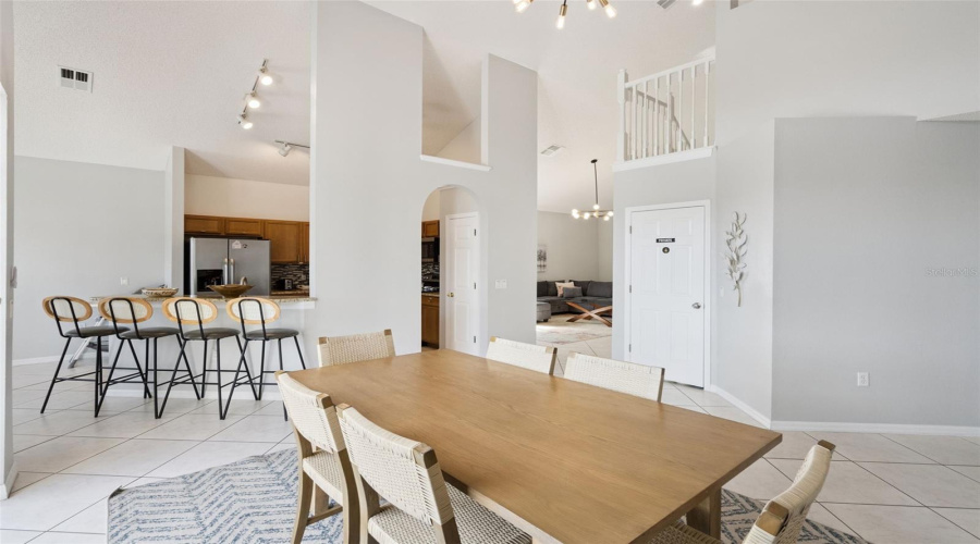 KISSIMMEE, Florida 34747, 6 Bedrooms Bedrooms, ,4 BathroomsBathrooms,Residential,For Sale,BLOOMING ALAMANDA,0,MFRS5136858