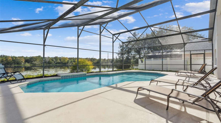 KISSIMMEE, Florida 34747, 6 Bedrooms Bedrooms, ,4 BathroomsBathrooms,Residential,For Sale,BLOOMING ALAMANDA,0,MFRS5136858